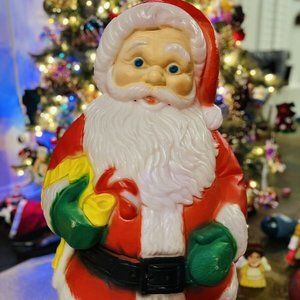 1993 Vintage Empire Santa Blow Mold Christmas Outdoor Gloves 30" x 15" x 11"